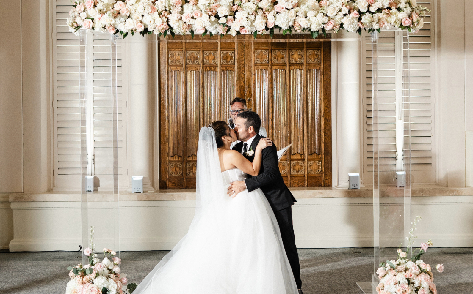 absolute-entertainment-dj-services-logo