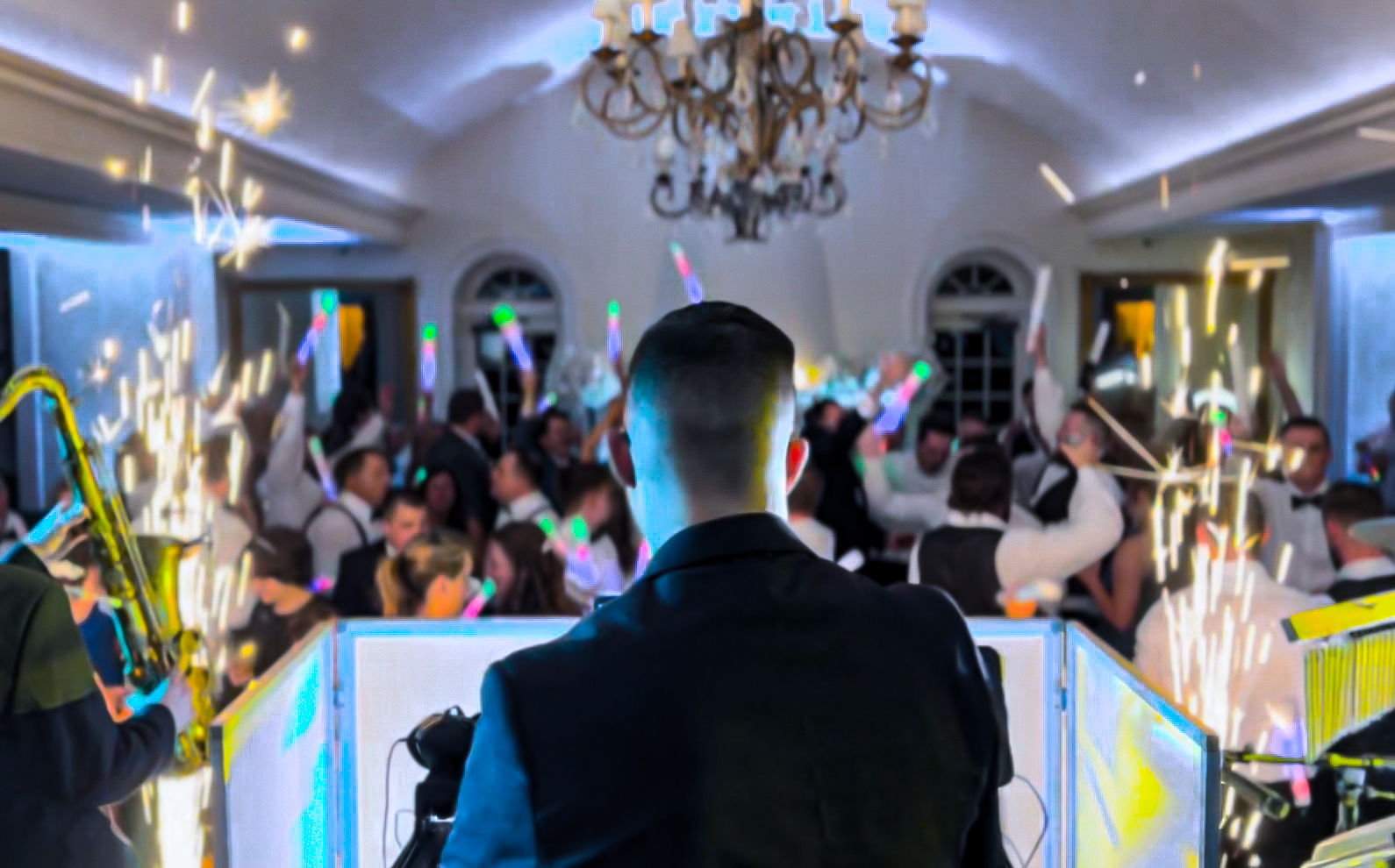 timber-black-crop-absolute-dj